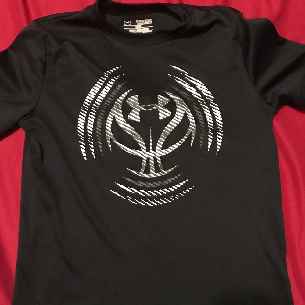 Youth under armour shirt